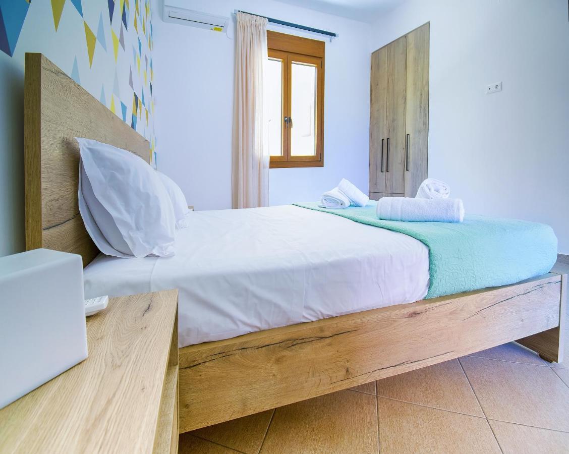 Petite Palace Resmo Dış mekan fotoğraf