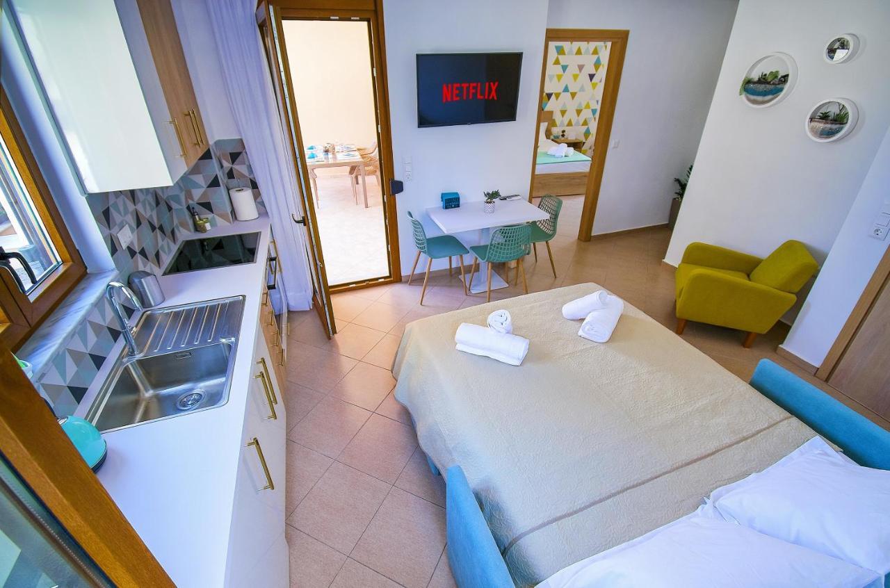 Petite Palace Resmo Dış mekan fotoğraf