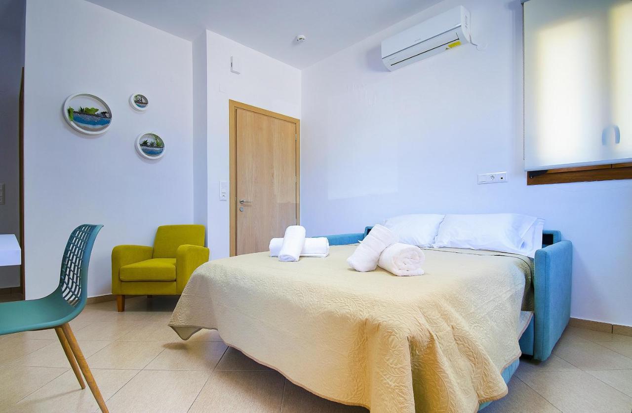 Petite Palace Resmo Dış mekan fotoğraf
